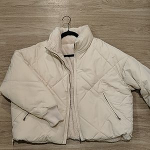 AE Reversible Quilted Puffer Jacket